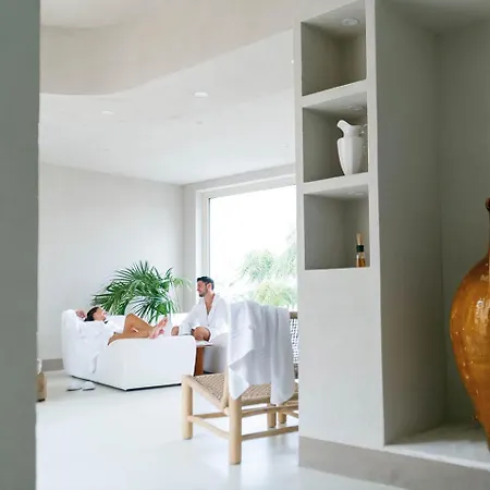 La Carrera 3* Bernalda